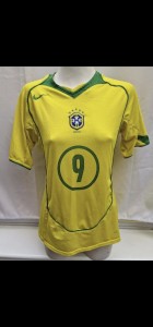 RONALDO r9 2004 2006 NIKE BRASIL BRAZIL SIZE S/ M JERSEY SHIRT  for sale on Ebay