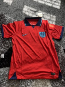 England 2022/2023 Away Football Shirt Mens medium. Red. See Description  for sale on Ebay