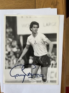GARY STEVENS  Tottenham Hotspur  Signed B/W Photograph. for sale on Ebay