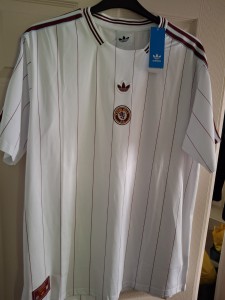 Aston Villa Football Shirt. New. 4xl for sale on Ebay