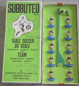 Subbuteo Aston Villa Ref 74 HW First Edition for sale on Ebay