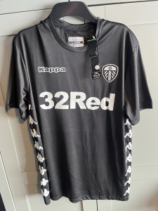 Leeds United 2017/18 Away Shirt Kappa Football, Size Medium BNWT for sale on Ebay