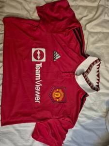 Manchester United home Shirt Size L for sale on Ebay