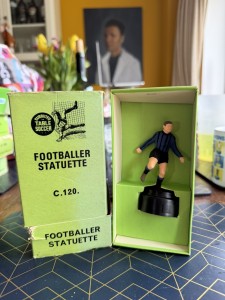 Subbuteo  C.120  STATUETTE reference 58 inter boxed  for sale on Ebay