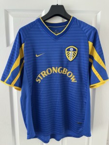 Original Nike Leeds United 2001/2002 Third Shirt Mens Medium M for sale on Ebay