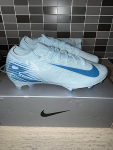 Nike Merc Elite Football Boots size 6 for sale on Ebay