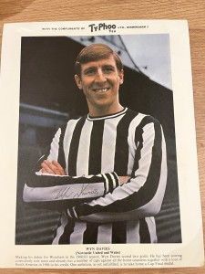 1 X Newcastle Ty-Phoo Football Card for sale on Ebay
