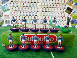 Subbuteo 63000 Lightweight (LW) Team – IPSWICH TOWN F.C - Reference: 595 for sale on Ebay