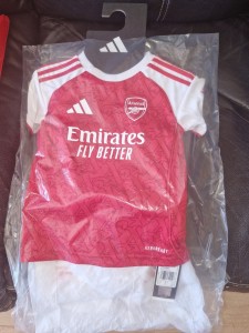 Official Adidas Arsenal FC 25/26 Baby Home Kit 12-18 Months Red/White Genuine for sale on Ebay