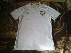 RARE FOOTBALL SHIRT - IRELAND AWAY 2020 - 2021 SIZE S for sale on Ebay