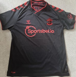 Southampton Fc Shirt xxl for sale on Ebay