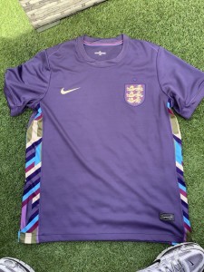England Away football Shirt 2024 Men’s Large for sale on Ebay