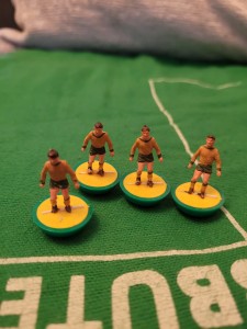 RARE SUBBUTEO FOOTBALL HW REF 174 AUSTRALIA 4 ORIGINAL PLAYERS 1 VGC 3 REPAIRED for sale on Ebay