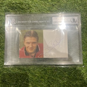1994-95 David Beckham Signed Manchester United Player Card Earliest Card Rare! for sale on Ebay