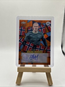 Erling Haaland /25 Global Attraction Auto Manchester City Norway Topps Chrome for sale on Ebay