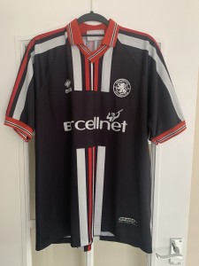 Middlesbrough Football Club BORO away shirt 2000/2001 XXL for sale on Ebay