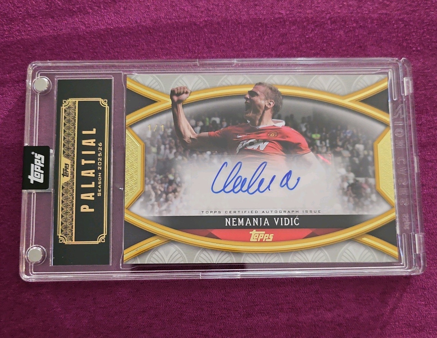 Topps Palatial Manchester United Nemanja Vidic Auto 1/1 Stretford End Ovation 🔥 for sale on Ebay