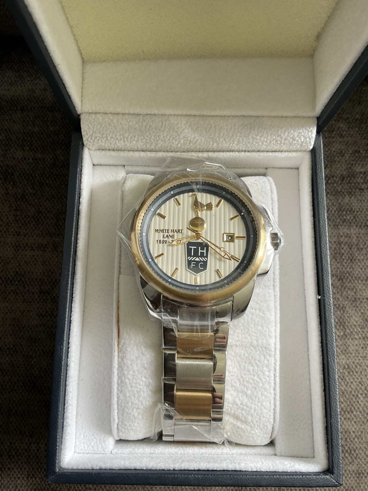2017 Limited Edition ‘ Farewell To White Hart Lane ‘ Watch BNIB for sale on Ebay