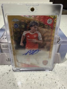 Topps UCC uefa Chrome Max Dowman Auto 30/50 Gold Geometric Arsenal   for sale on Ebay