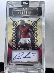 Topps Palatial Manchester United Cunha on Card Autograph Decagem 3/10 for sale on Ebay