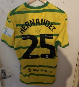 Joma Norwich City Home Shirt Onel Hernández #25 Size L Match Worn Signed for sale on Ebay