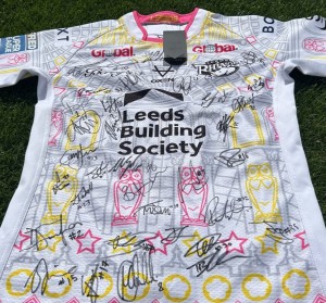 Leeds Rhinos Signed 2023 Third XL shirt for sale on Ebay