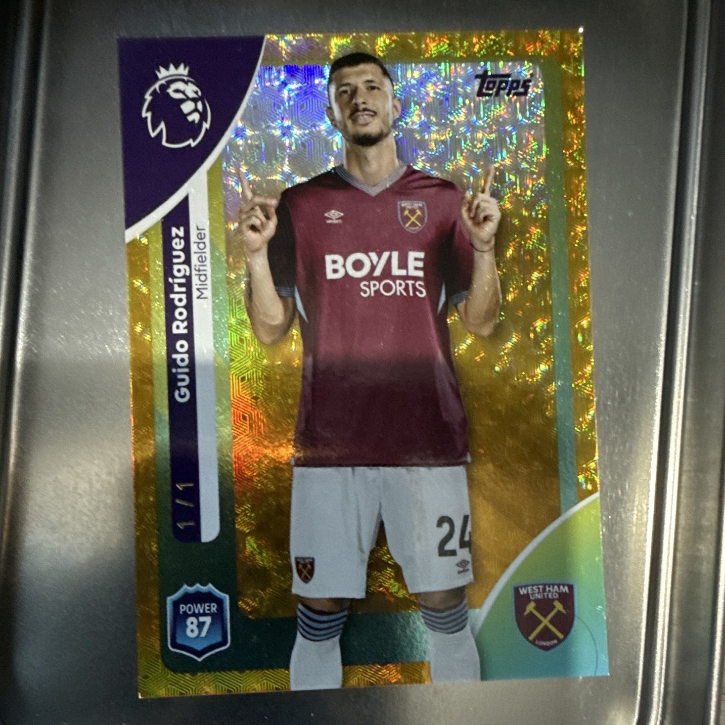 Supper rare 1/1 gold supper fracture West Ham player  for sale on Ebay