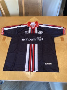 Middlesbrough Football Club BORO away shirt 2000/2001 XXL for sale on Ebay