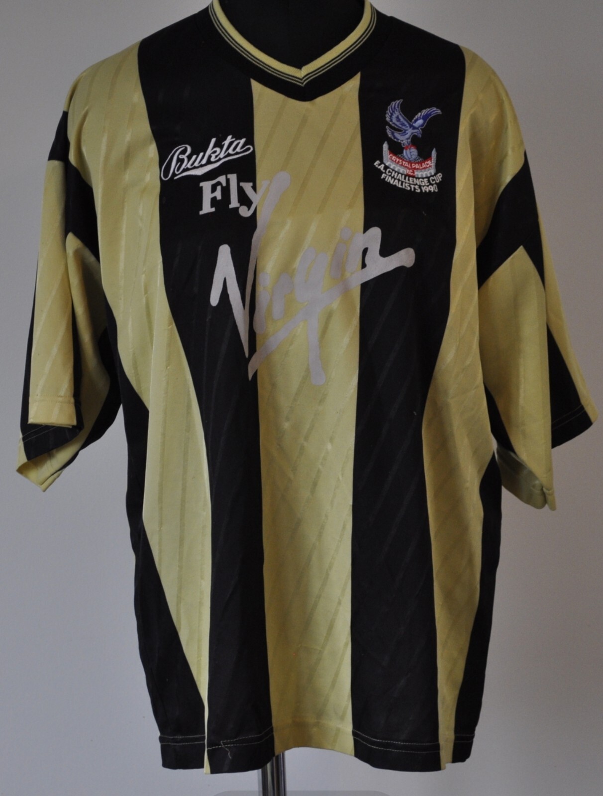 1989-1990 Crystal Palace FA CUP Ian Wright Match worn Shirt  BUKTA No 12 for sale on Ebay