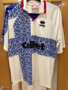 Middlesbrough FC 1996-1997 Errea Vintage Away shirt for sale on Ebay