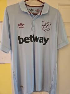 WEST HAM UNITED 2017/2018 THIRD FOOTBALL SHIRT UMBRO - SIZE LARGE  for sale on Ebay