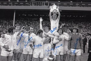 *BID FROM JUST 99p* HAND SIGNED LEEDS 12 x 8 PHOTO 1972 FA CUP WINNERS x 6 SIGS for sale on Ebay