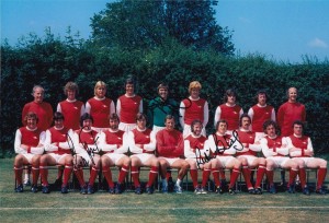 *BID FROM 4.99* HAND SIGNED 12 x 8 PHOTO ARSENAL - RIMMER POWLING STAPLETON for sale on Ebay