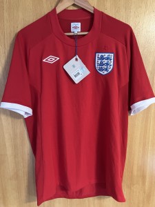England 2010 Umbro Red Away  Football Shirt New With  Tags Adults Size Large for sale on Ebay