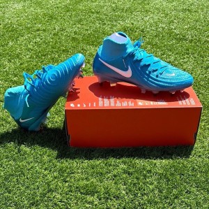Nike Phantom Football Boots Blue/White UK 6.5 Changeable Studs for sale on Ebay