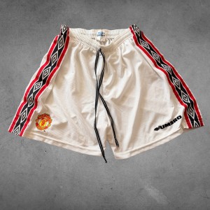 Vintage umbro Manchester United Shorts -Home - XL - 1998 99 00 for sale on Ebay
