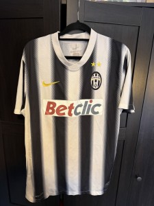 Juventus 2011/2012 Home Shirt Mens Large for sale on Ebay