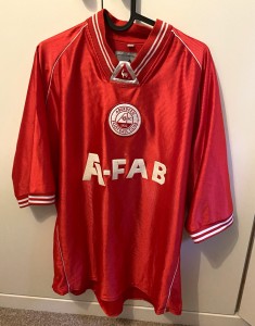 Le Coq Sportif Aberdeen FC Home Shirt Red Adult 42/44in (L) Short Sleeve for sale on Ebay