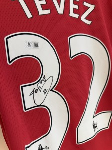 Carlos Tevez Signed Manchester United United shirt Beckett witness COA for sale on Ebay