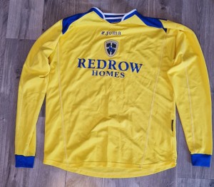 Cardiff City 2005-2006 Away Football Shirt Long Sleeve for sale on Ebay