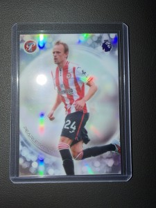Topps Pristine Brentford Pearlescent Mikel Damsgaard Case Hit for sale on Ebay