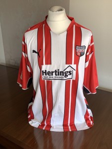 BRENTFORD Original 2009 PUMA Home Shirt XXL / 2XL ADULT Rare Gold Sleeve Patches for sale on Ebay