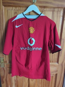 Original Nike Manchester United 2004/2005 Home Shirt Men Large (2042) for sale on Ebay