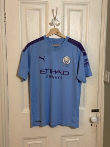Authentic Manchester City 2019/20 Home Football Shirt Size Large David Silva for sale on Ebay