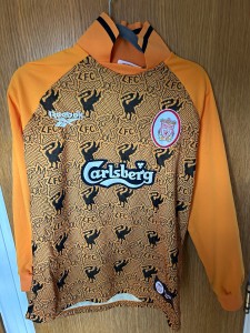 RARE Vintage Liverpool FC Carlsberg Goalkeeper Shirt Youth YTHS or Small Men’s for sale on Ebay