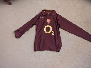 Genuine SMALL Arsenal LONG SLEEVE Nike 2005 05/06 Highbury Home Shirt O2 Maroon for sale on Ebay