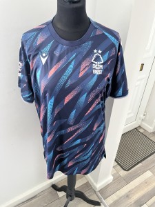 Macron Nottingham Forest FOOTBALL SHIRT SIZE L for sale on Ebay