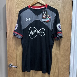 VINTAGE SOUTHAMPTON FC AWAY Shirt 2016/17 BNWT #9 RODRIGUEZ Size L for sale on Ebay