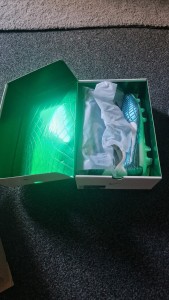 Mens Nike Tiempo Emerald Football Boots  10.5 for sale on Ebay