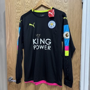 VINTAGE LEICESTER CITY FC GoalKeepers Shirt 2016/17 BNWT #1 SCHMEICHAL Size M  for sale on Ebay